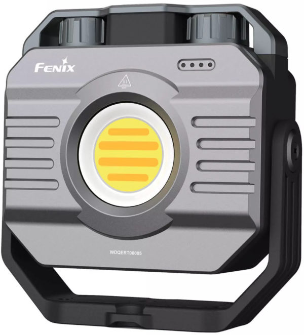 Fenix CL28R Lanterne multifunksjonell lykt - 2000 lumen LED lykt