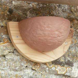 Låvesvale - reir i keramikk med treplate